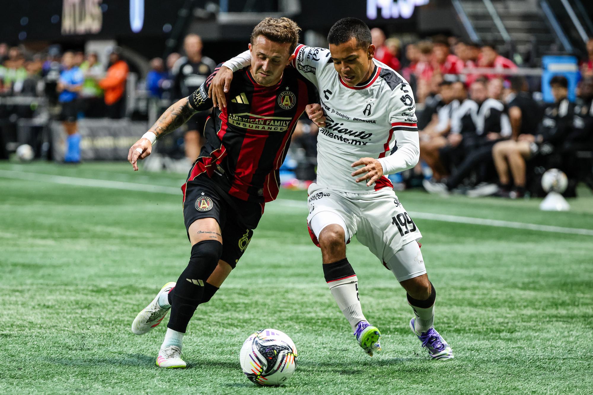 Nyk Sessock signs for Las Vegas Lights FC